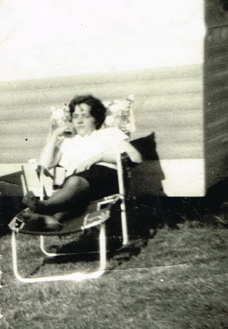 Aunty Pearl  01
