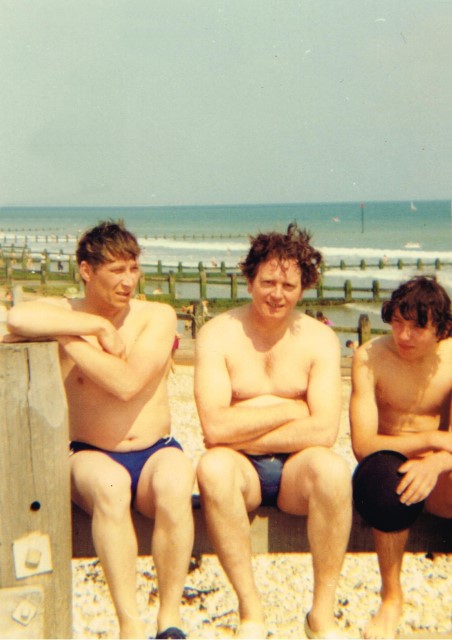 Dad With Me And Uncle Les 01
