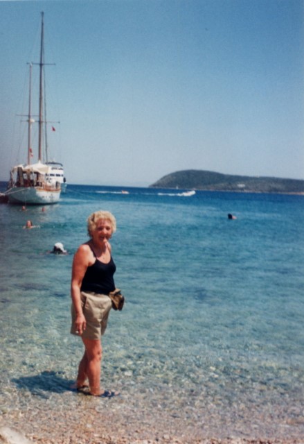 Mom On Holiday 08
