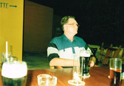 DAD ON HOLIDAY 001

