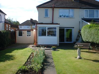 60 Boundary Avenue
