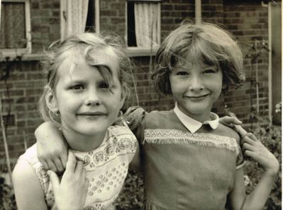 Jacqueline and Denise 01
