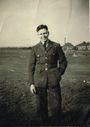 DAD_IN_UNIFORM_02~0.Jpg