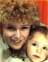 Filename=Karen_Weaver_With_Lisa_01.Jpg
Filesize=69KiB
Dimensions=496x640
Date added=Jul 11, 2021 Karen_Weaver_With_Lisa_01.Jpg