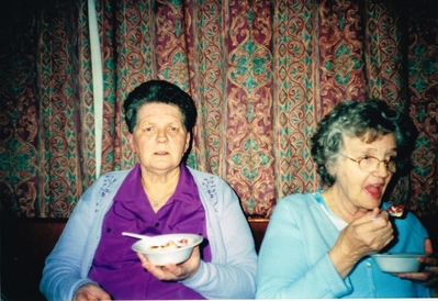 Pat And Pearl 102
