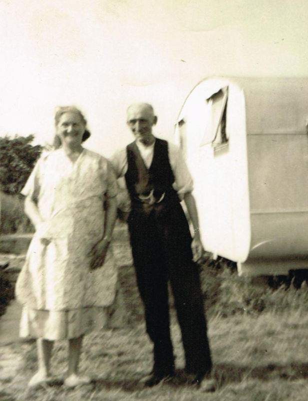 Thomas and Ethel Dorothy Adams 4
