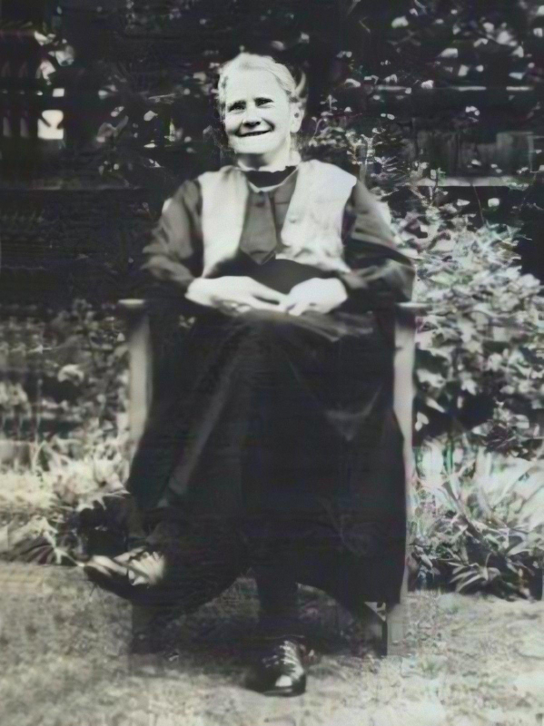 Agnes Horton
