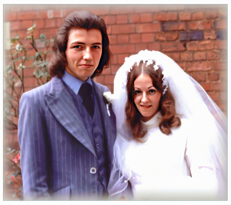 Barb_and_Steve_Wedding_August_30th_1975_1-Enhanced
