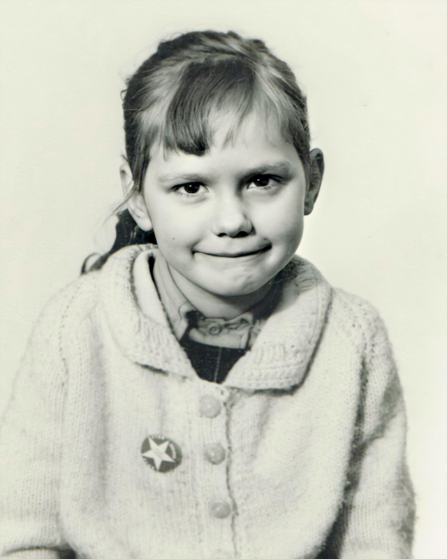 Jacqueline Harbutt6-Enhanced
