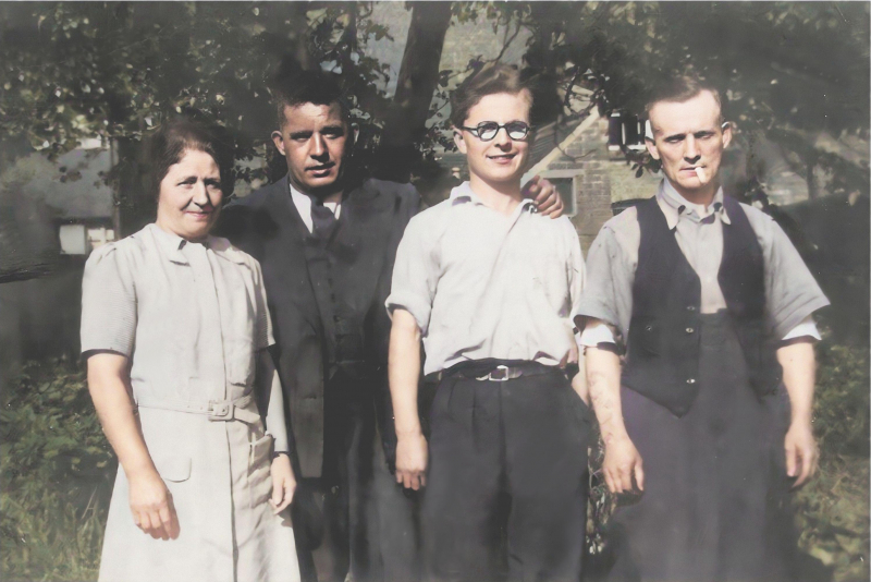 Left to right Ethel Clarence Ronnie and Tom Grosvenor-Colorized-Enhanced
