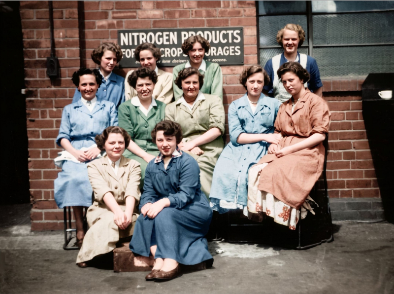 Accles_and_Pollock_Pat_and_Janet 1
