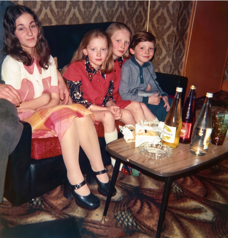 Barbara Benson with Lynne - Susan and David Harbutt - 55 Macmillan Road Rowley Village
