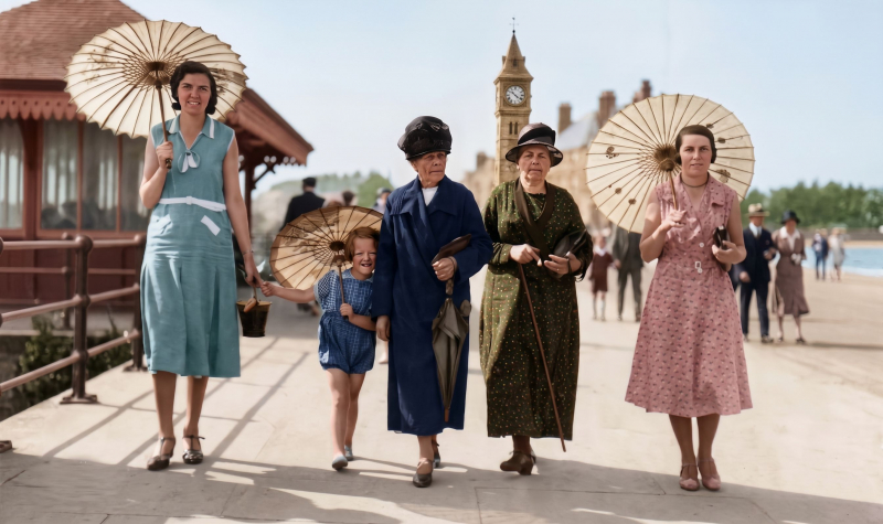 Doris Ethel Roddis - Audrey - Phyllis Wilkins - Phyllis Mary Wilkins

