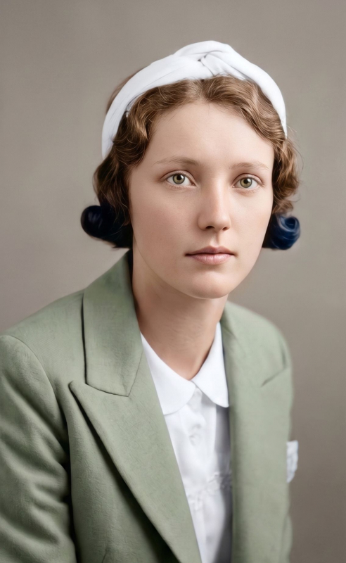 Elsie Bedford nee Adams
