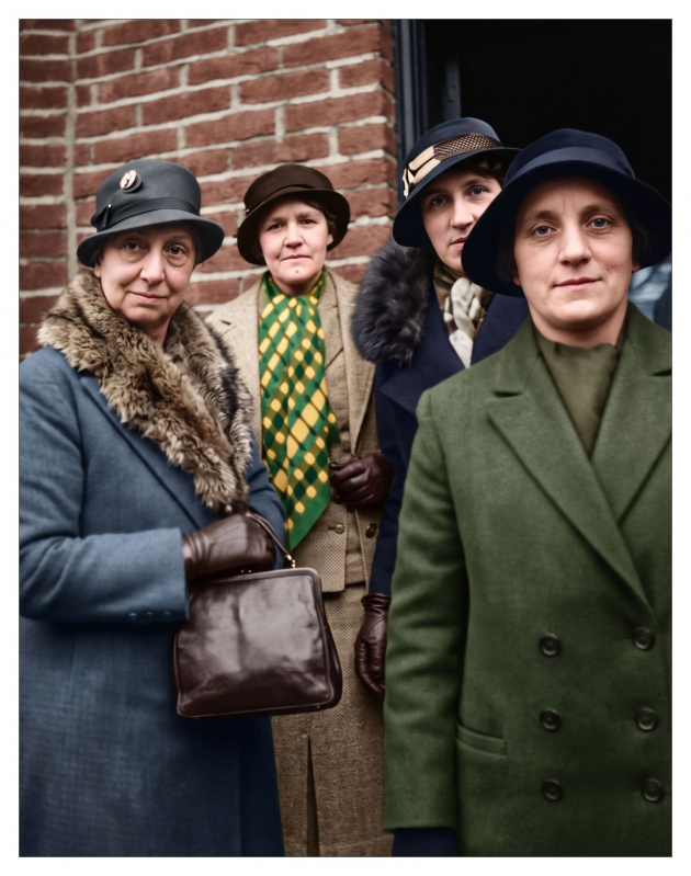 Georgina Price,Millie Price,Minnie Grant(nee Price) Jenny Price 1
