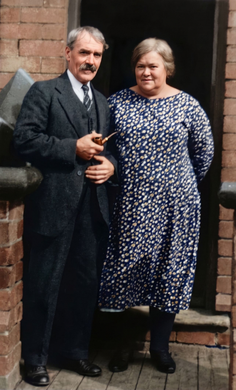 Harry and Alice Lane - 01
