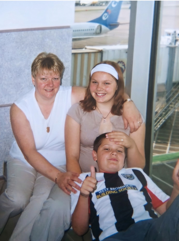 Karen - Amy and Thomas Lane - Airport
