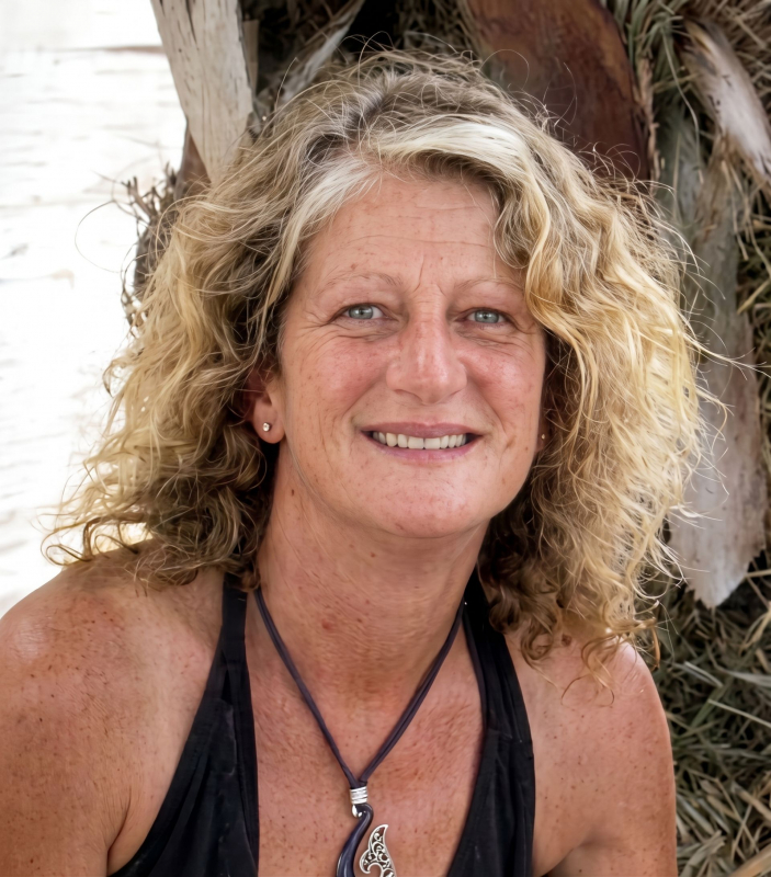 Leanne Barker nee Johnson - 02
