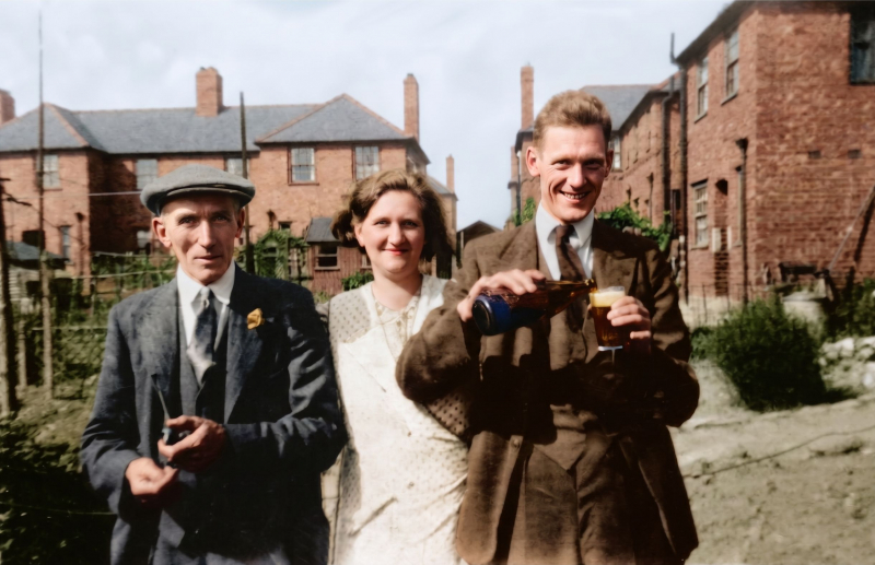 Thomas - Ethel Dorothy and Thomas Leslie Adams - Rear of 55 Macmillan Road Rowley Village

