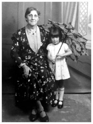 Ann Rebecca Grosvenor With Irene
